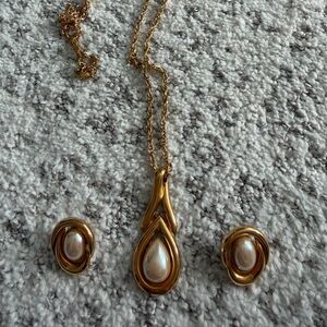 Gold Tone Pearl Drop Necklace and Earring Set